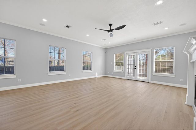 1128 E 24th Street, Houston, TX 77009