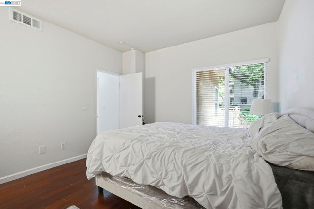 1405 Forest Run, Hercules, CA 94547