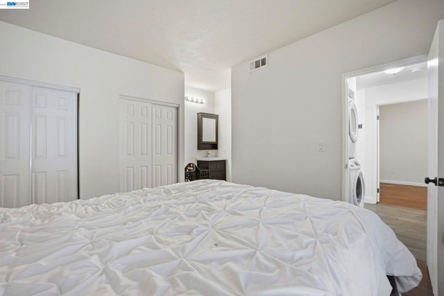 1405 Forest Run, Hercules, CA 94547