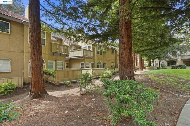 1405 Forest Run, Hercules, CA 94547