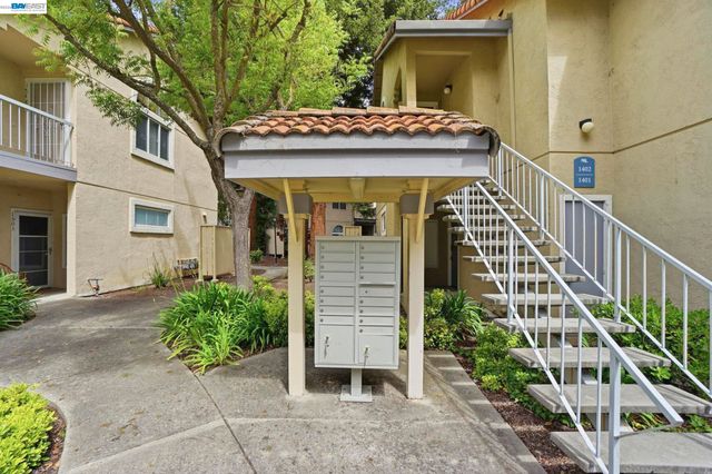 1405 Forest Run, Hercules, CA 94547