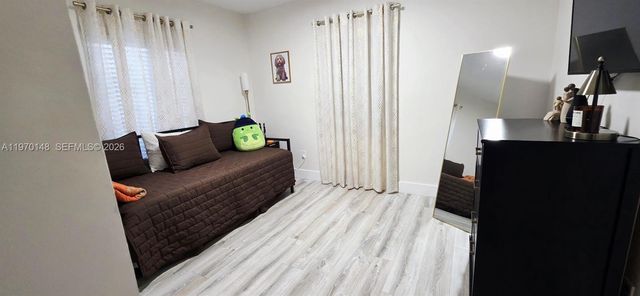 5870 NW 38th St, Virginia Gardens, FL 33166