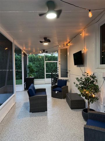 5870 NW 38th St, Virginia Gardens, FL 33166