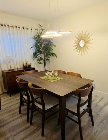 5870 NW 38th St, Virginia Gardens, FL 33166