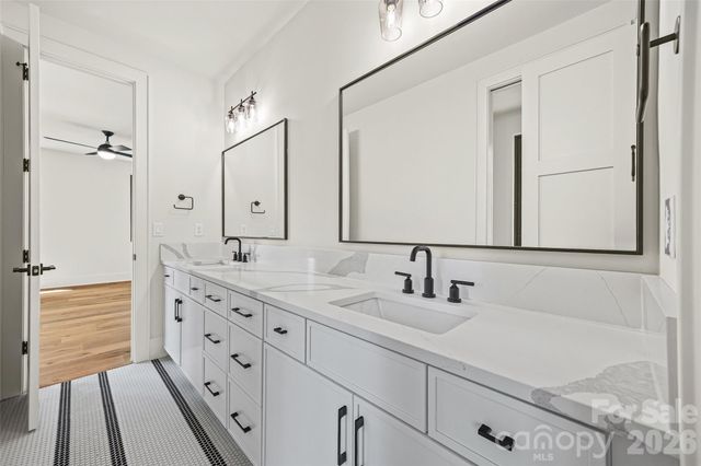 7105 Essington Drive, Charlotte, NC 28270