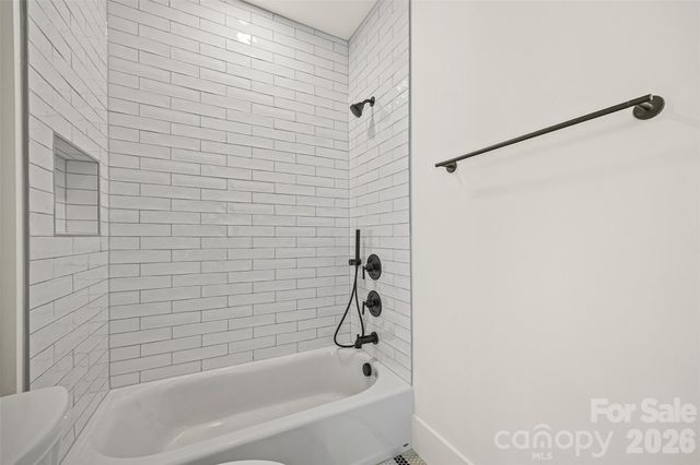 7105 Essington Drive, Charlotte, NC 28270