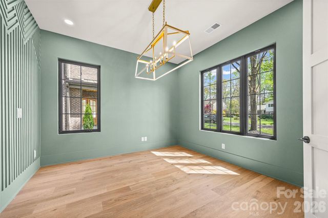 7105 Essington Drive, Charlotte, NC 28270