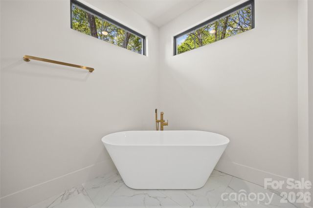 7105 Essington Drive, Charlotte, NC 28270