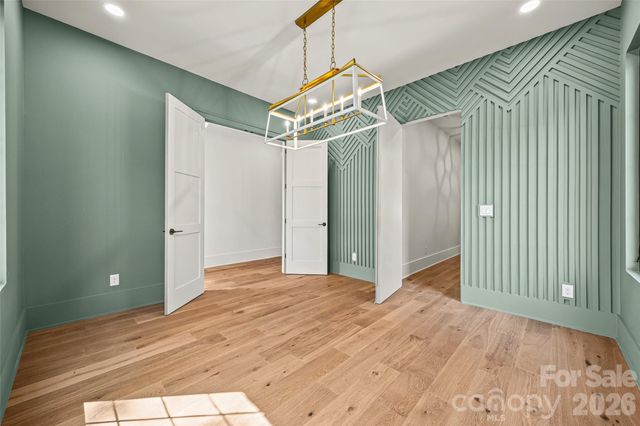 7105 Essington Drive, Charlotte, NC 28270