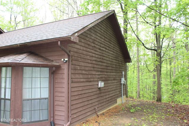 108 Laurel Drive, Jamestown, TN 38556