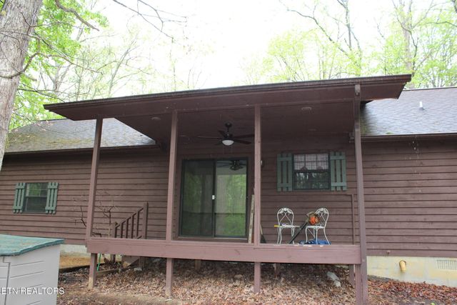 108 Laurel Drive, Jamestown, TN 38556