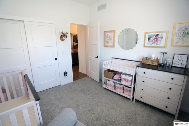 11305 Horizon Circle, Papillion, NE 68046