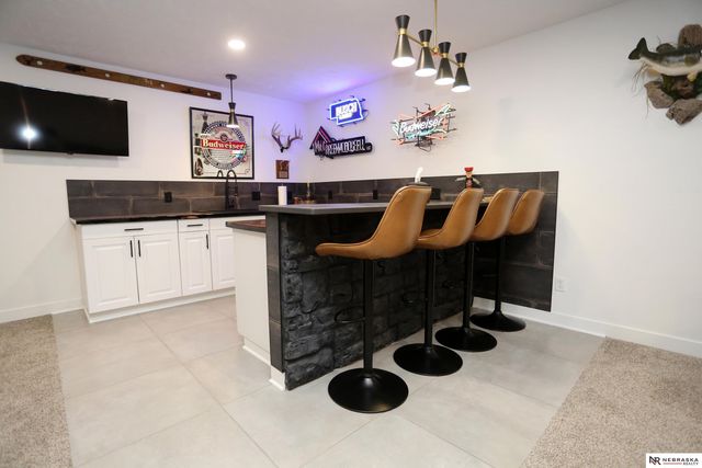 11305 Horizon Circle, Papillion, NE 68046