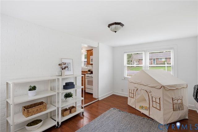 403 Sherman Ave, Hopewell, VA 23860