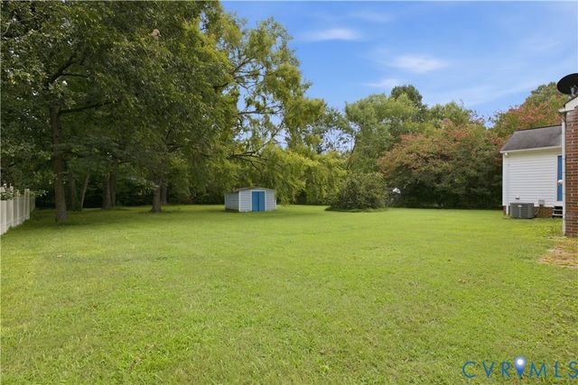 403 Sherman Ave, Hopewell, VA 23860