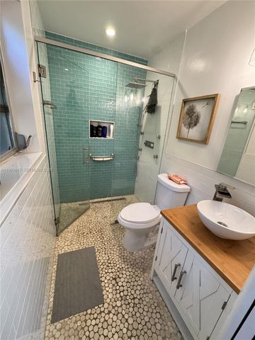 19520 SW 128th Ave, Miami, FL 33177