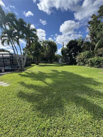 19520 SW 128th Ave, Miami, FL 33177