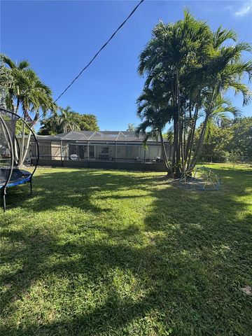 19520 SW 128th Ave, Miami, FL 33177