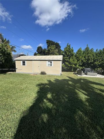 19520 SW 128th Ave, Miami, FL 33177