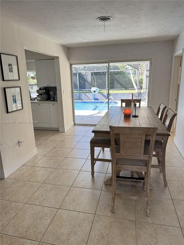 19520 SW 128th Ave, Miami, FL 33177