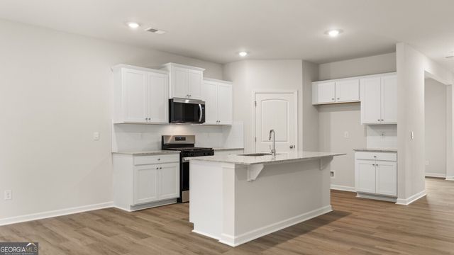 6010 Muirfield Point, Union City, GA 30213