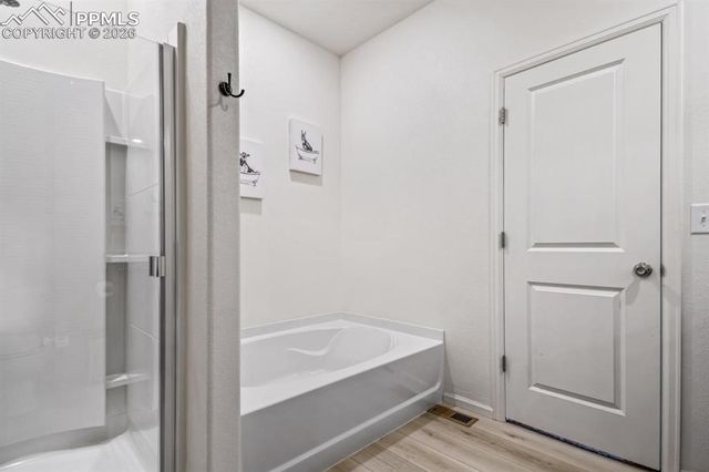 6262 Meadowbank Lane, Colorado Springs, CO 80925