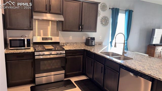 6262 Meadowbank Lane, Colorado Springs, CO 80925