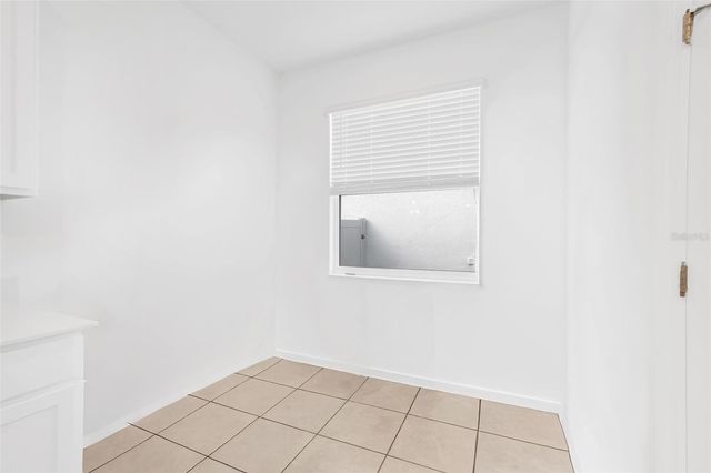 1052 HOLDEN WAY, Eagle Lake, FL 33839