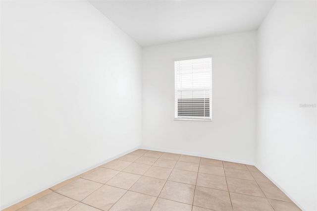 1052 HOLDEN WAY, Eagle Lake, FL 33839