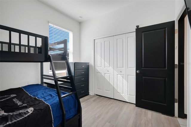 1052 HOLDEN WAY, Eagle Lake, FL 33839