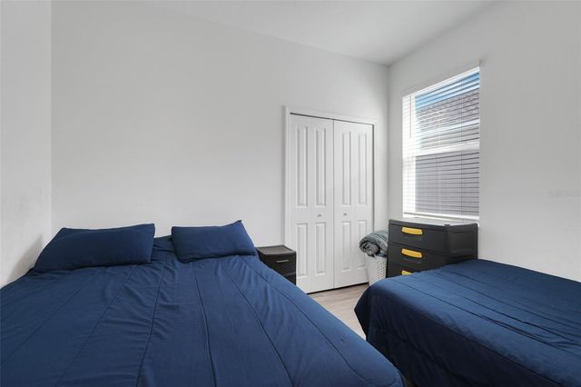 1052 HOLDEN WAY, Eagle Lake, FL 33839