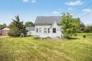 19 Evanston Avenue, Emmett Twp, MI 49014