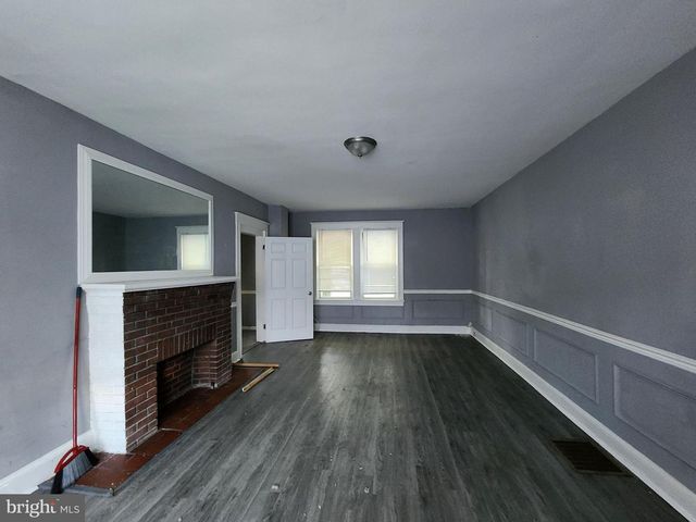 2741 CYLBURN AVE, Baltimore, MD 21215