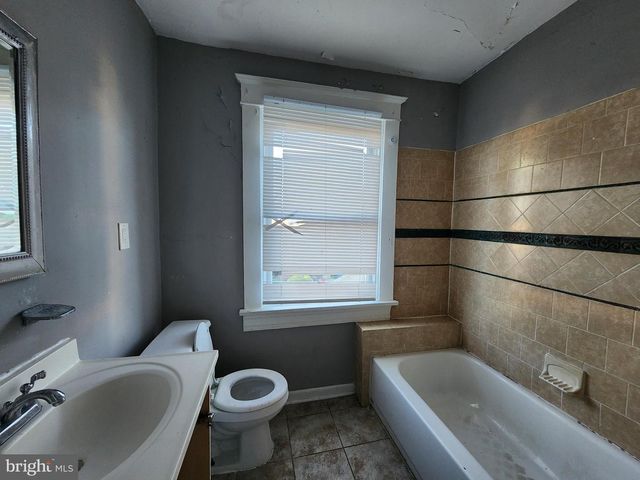 2741 CYLBURN AVE, Baltimore, MD 21215