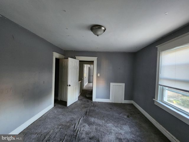 2741 CYLBURN AVE, Baltimore, MD 21215