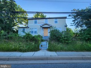2741 CYLBURN AVE, Baltimore, MD 21215