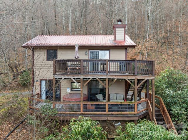 959 Plott Balsam Road, Maggie Valley, NC 28751