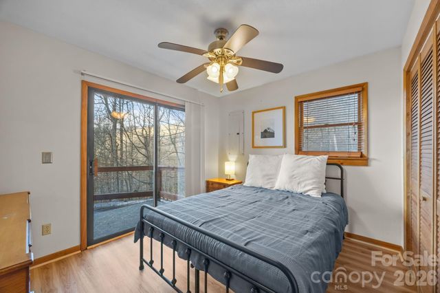 959 Plott Balsam Road, Maggie Valley, NC 28751
