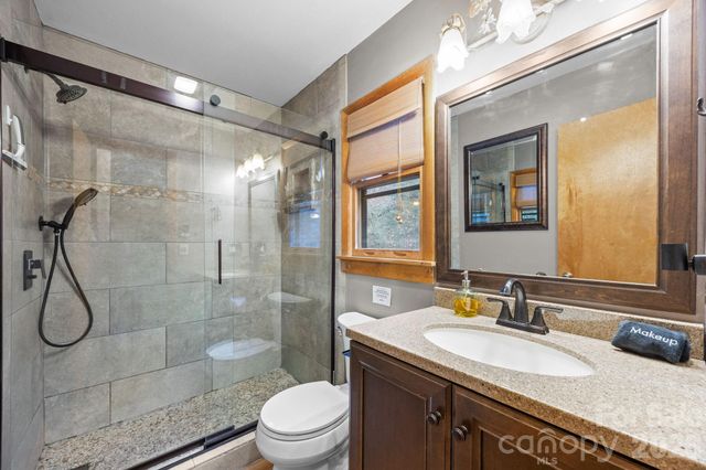 959 Plott Balsam Road, Maggie Valley, NC 28751