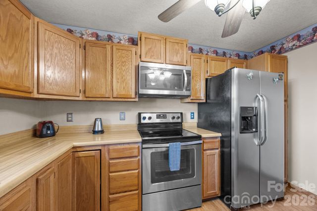 959 Plott Balsam Road, Maggie Valley, NC 28751