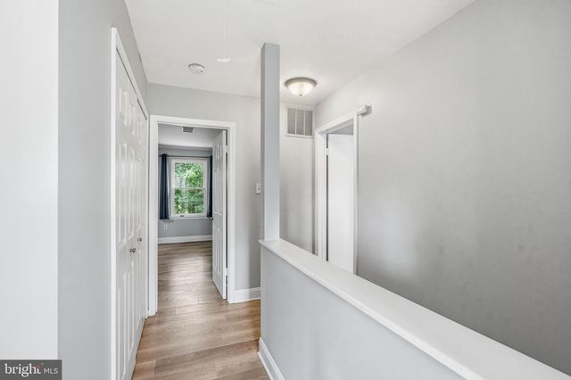 233 LAFAYETTE DR, Swedesboro, NJ 08085