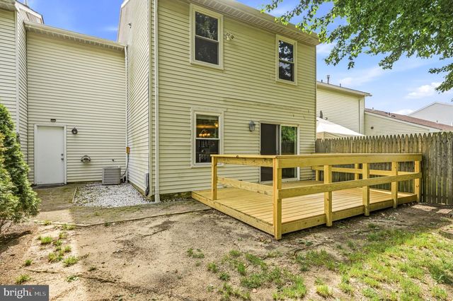 233 LAFAYETTE DR, Swedesboro, NJ 08085