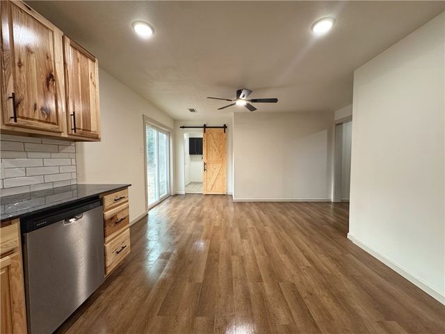 10439 Spring Mountain Road, Dardanelle, AR 72834