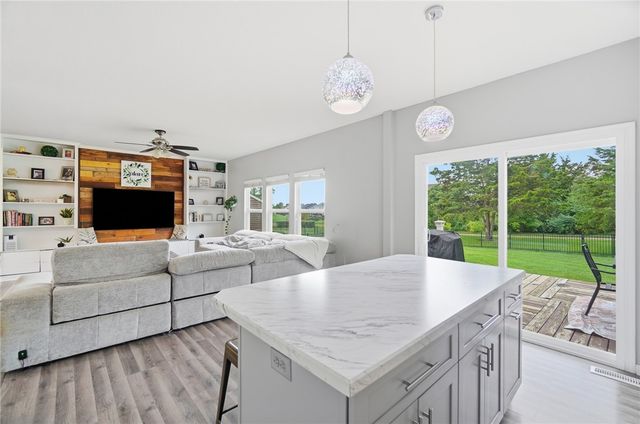 51 Shady Pines Avenue, Springboro, OH 45066