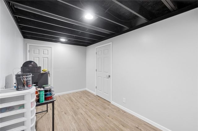 51 Shady Pines Avenue, Springboro, OH 45066