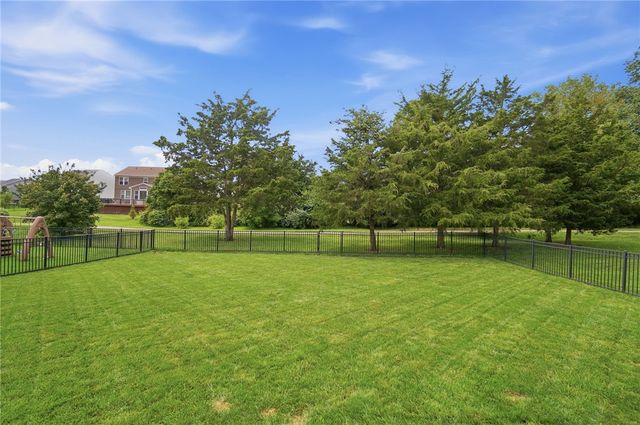 51 Shady Pines Avenue, Springboro, OH 45066