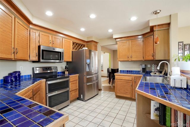 5200 S Memphis Court, Aurora, CO 80015