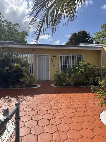 3716 NW 213th Street, Miami Gardens, FL 33055