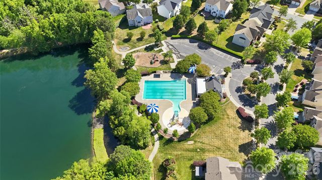 2315 Old Goose Lane, Charlotte, NC 28262