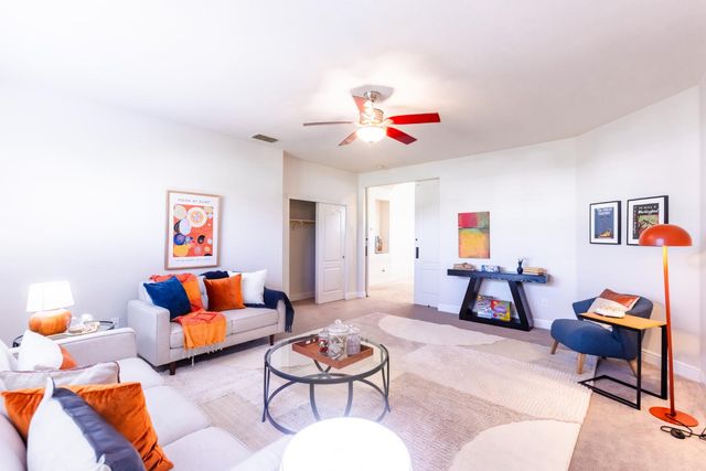 209 Fantail Ct, Lincoln, CA 95648